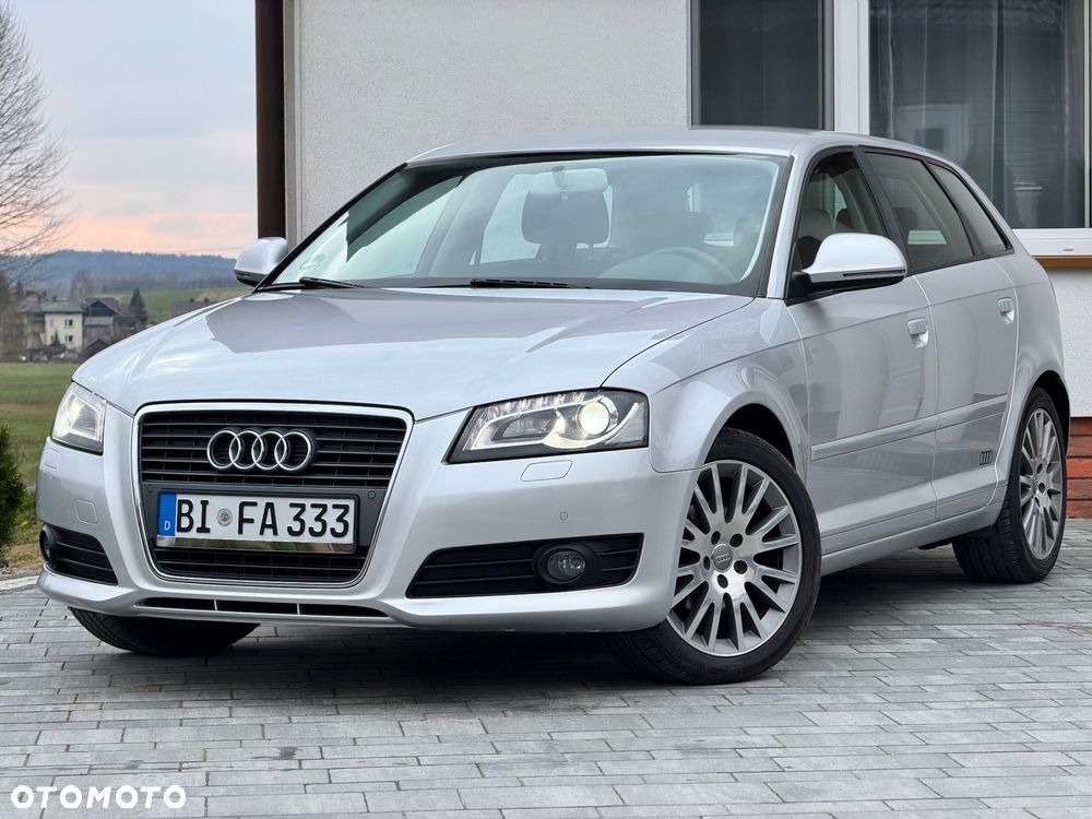 Audi A3 Sportback 1.6 S line Sportpaket plus - 2