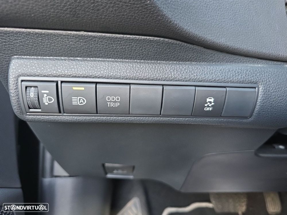 Toyota Corolla Touring Sports 1.8 Hybrid Comfort Plus - 13