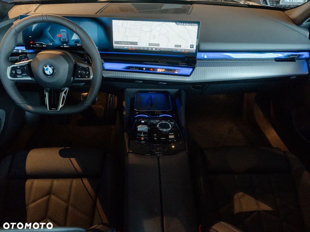 BMW Seria 5 520i - 6