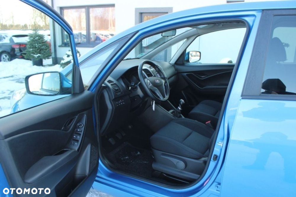 Hyundai ix20 - 21