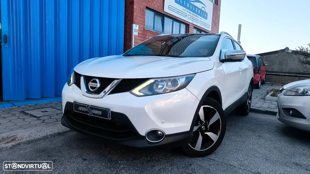 Nissan Qashqai 1.5 dCi Tekna J19 - 1