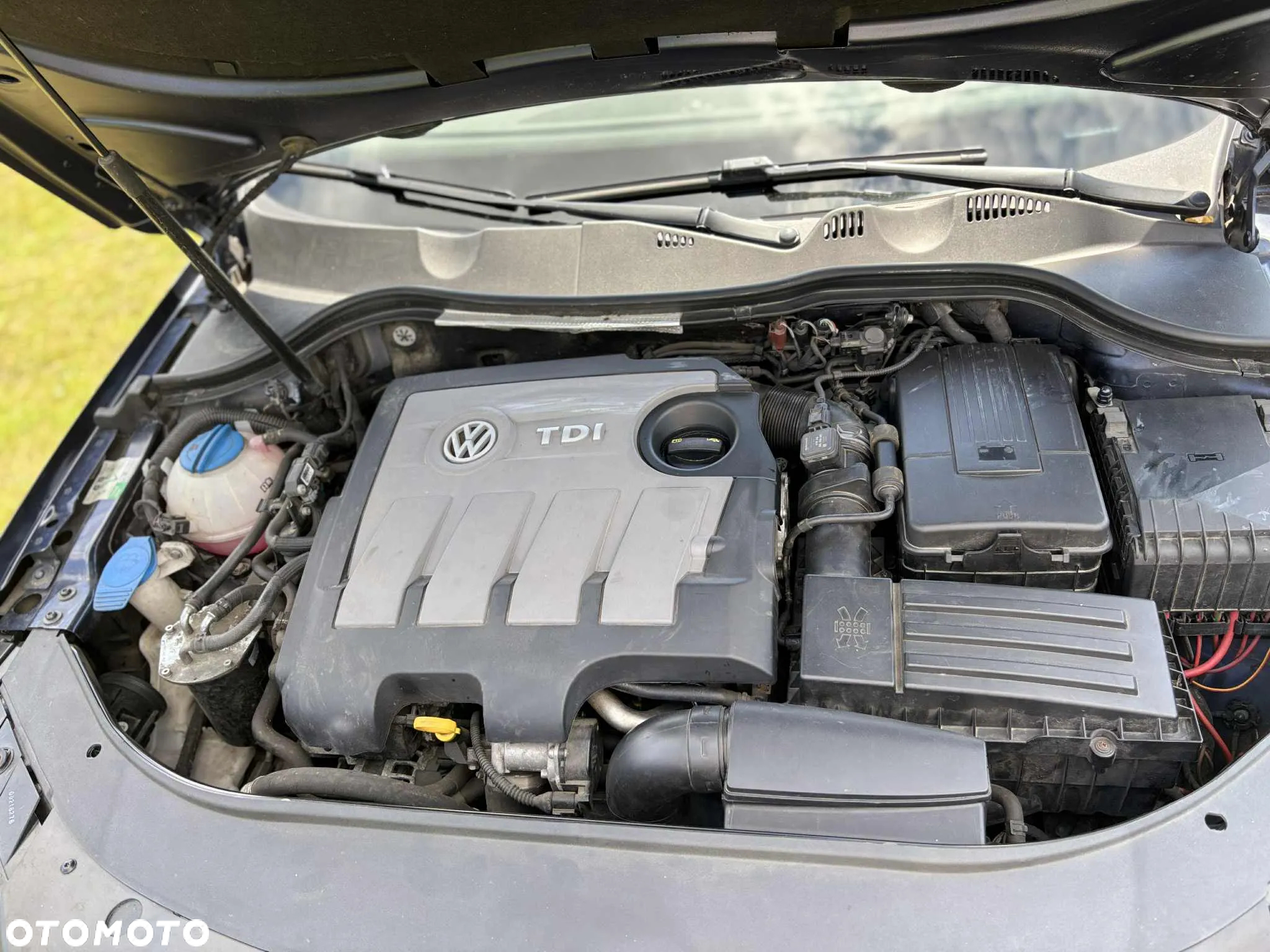 Volkswagen Passat 1.6 TDI Comfortline - 23