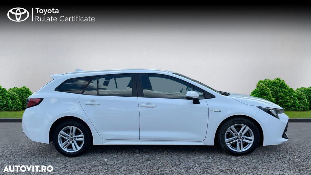 Toyota Corolla 1.8 HSD Dynamic - 8