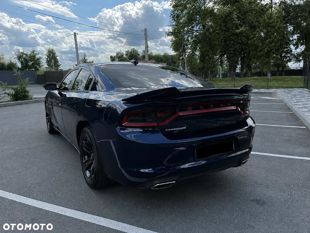 Dodge Charger - 5