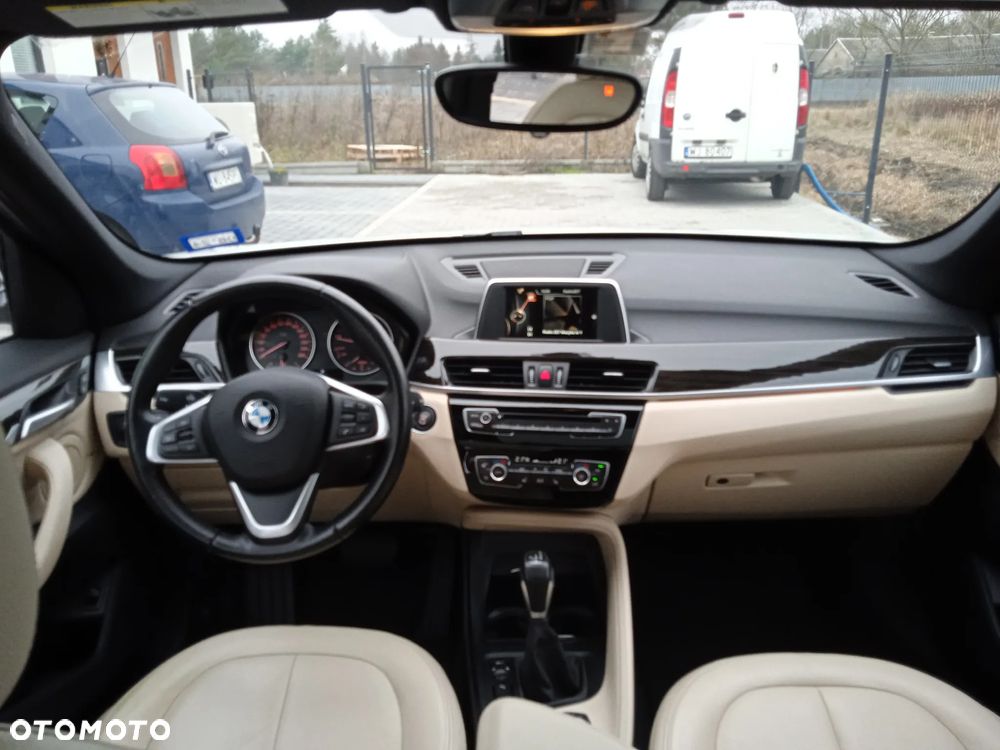 BMW X1 - 17