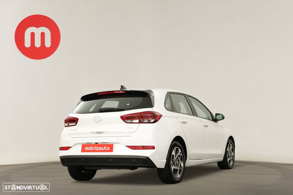 Hyundai i30 1.0 T-GDI Style Plus DCT - 4