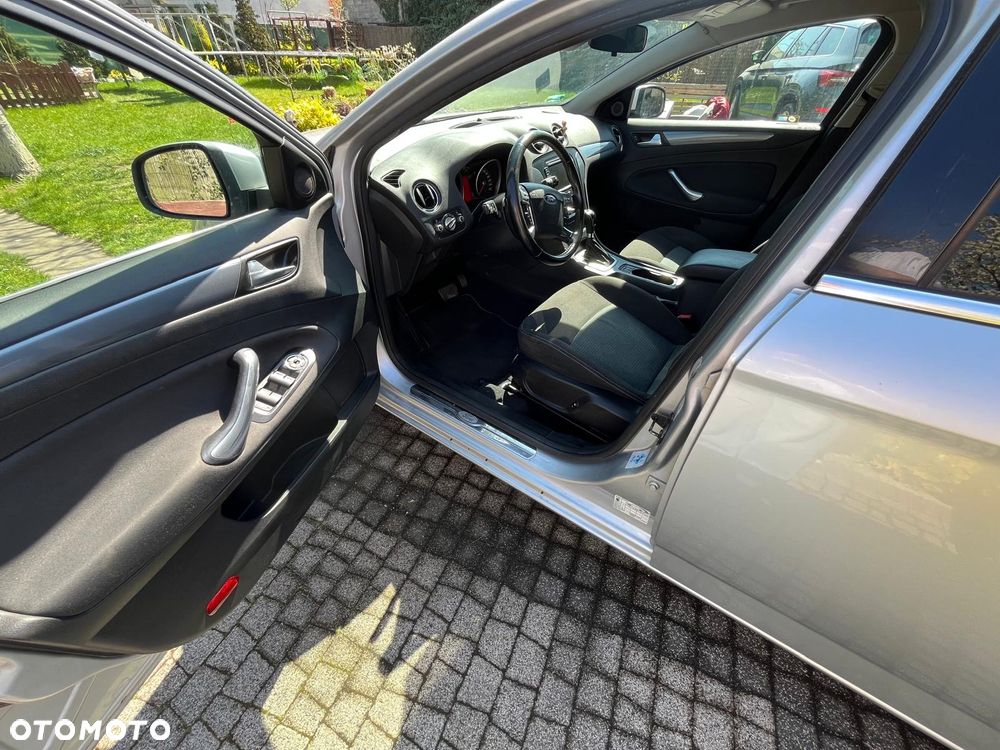 Ford Mondeo 2.0 TDCi Ghia MPS6 - 9