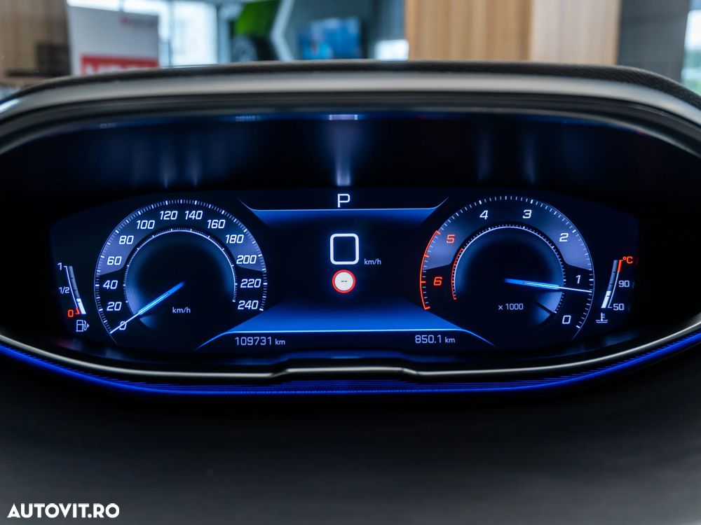 Peugeot 3008 BlueHDi 130 Stop & Start EAT8 GT Pack - 35