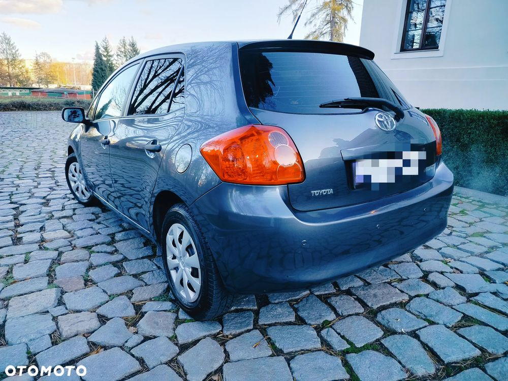 Toyota Auris - 3