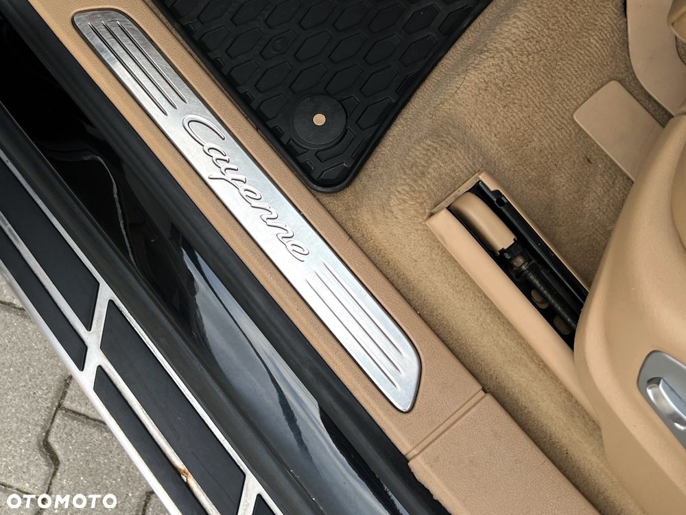 Porsche Cayenne Diesel Platinum Edition - 19