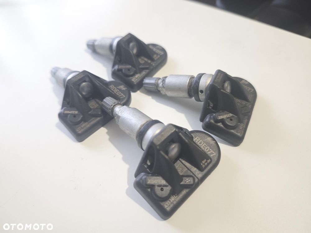 4x Czujnik ciśnienia kół TPMS OEM BMW F40 F44 G20 G21 G28 G22 G23 G30 G31 - 2