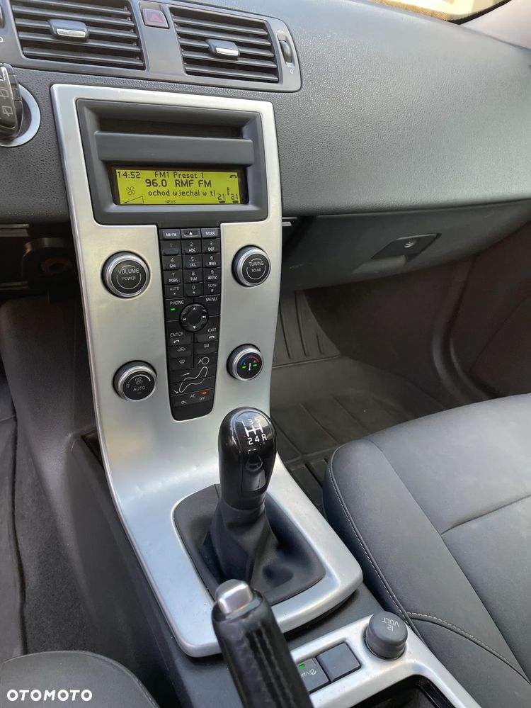 Volvo V50 1.6D DRIVe R-Design Start-Stop - 5