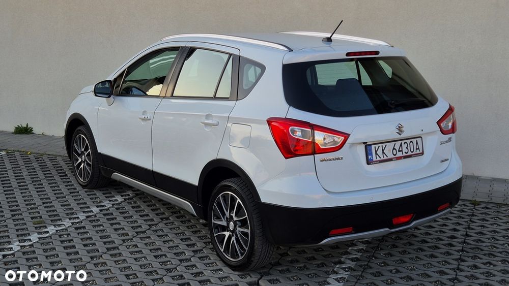 Suzuki SX4 S-Cross 1.6 DDiS 4x4 Comfort+ - 28