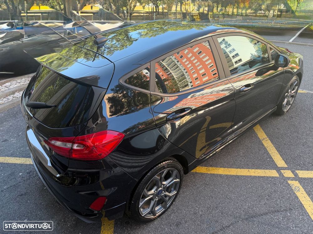 Ford Fiesta 1.0 EcoBoost S&S ST-LINE - 32