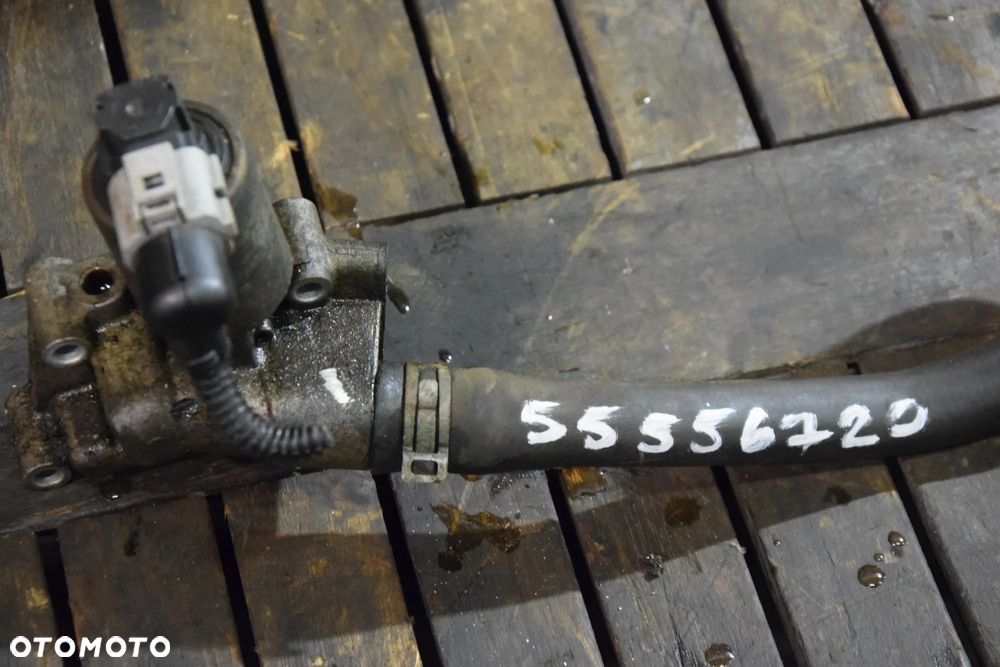 Opel Astra H 1.4 Z14XEP Zawór EGR pierburg 55556720 Corsa 1.2 Meriva - 2
