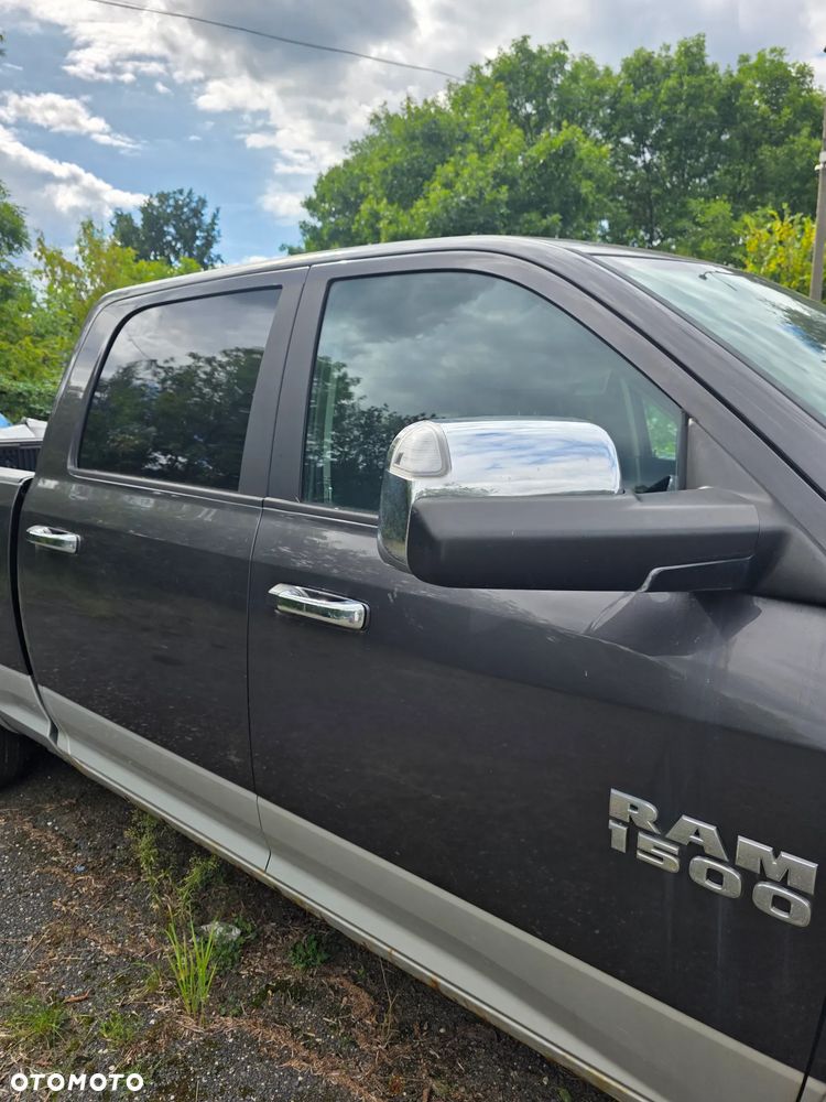 Dodge RAM - 1