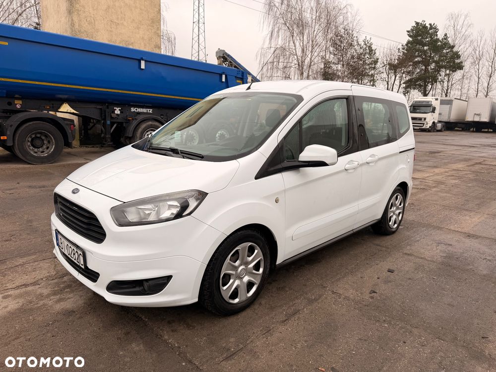 Ford Tourneo Courier - 1