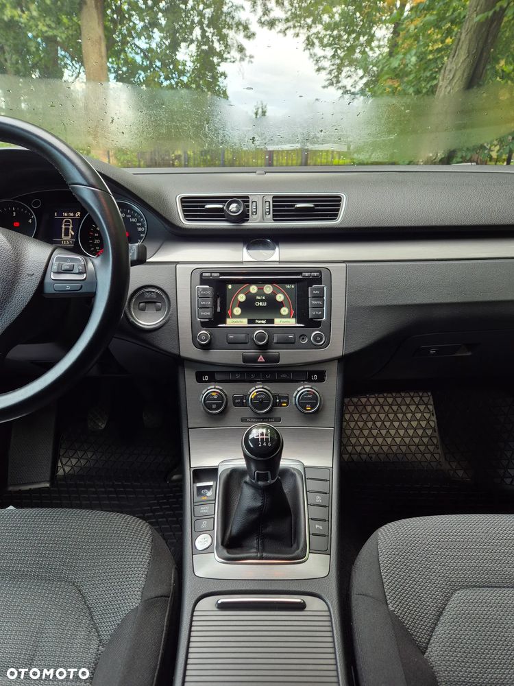 Volkswagen Passat 2.0 TDI 4Mot Comfortline - 21