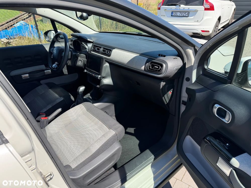 Citroën C3 1.2 PureTech Shine - 12