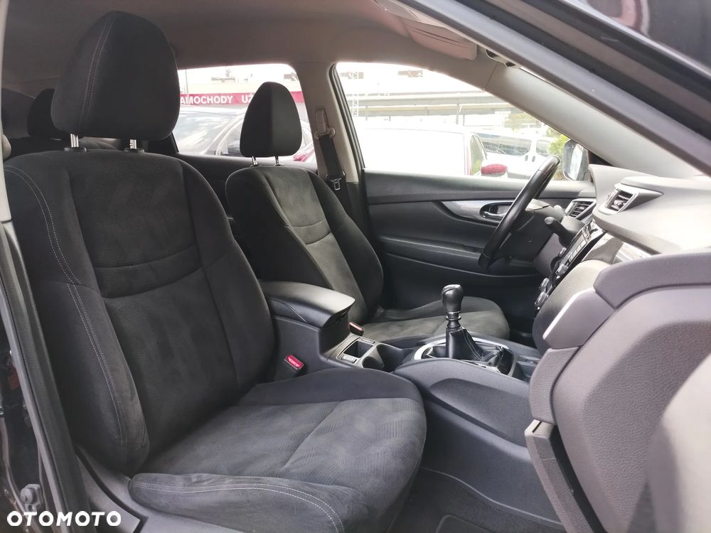 Nissan X-Trail 1.6 DIG-T N-Connecta 2WD - 21