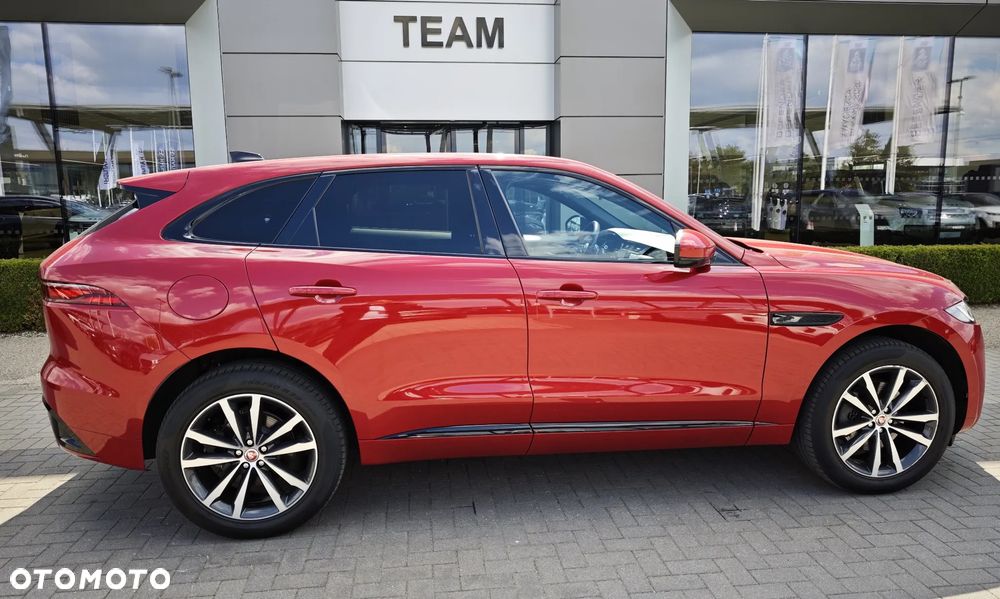 Jaguar F-Pace - 13