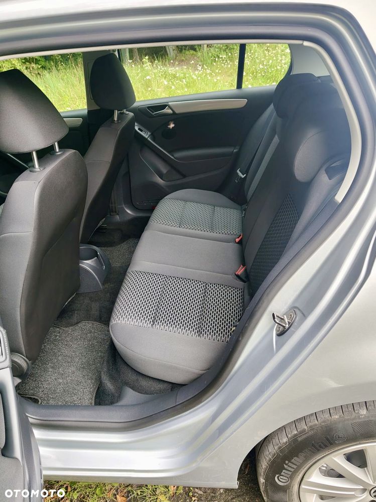 Volkswagen Golf 1.6 TDI DPF Trendline - 5