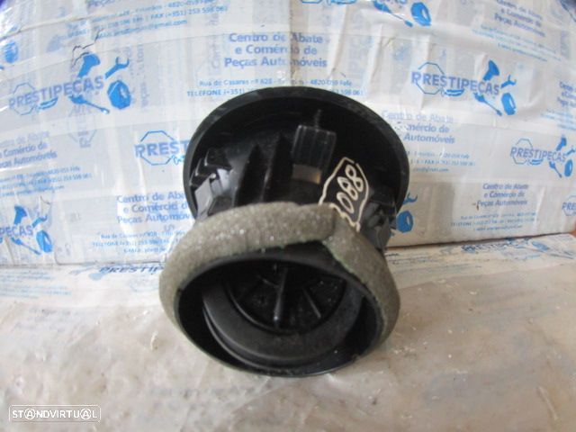 Grelha Friso 8X1820902 AUDI A1 SPORTBACK 8X FASE 2  2017 1.6TDI 115CV 5P PRETO FD GRE VENTILAÇÃO - 2