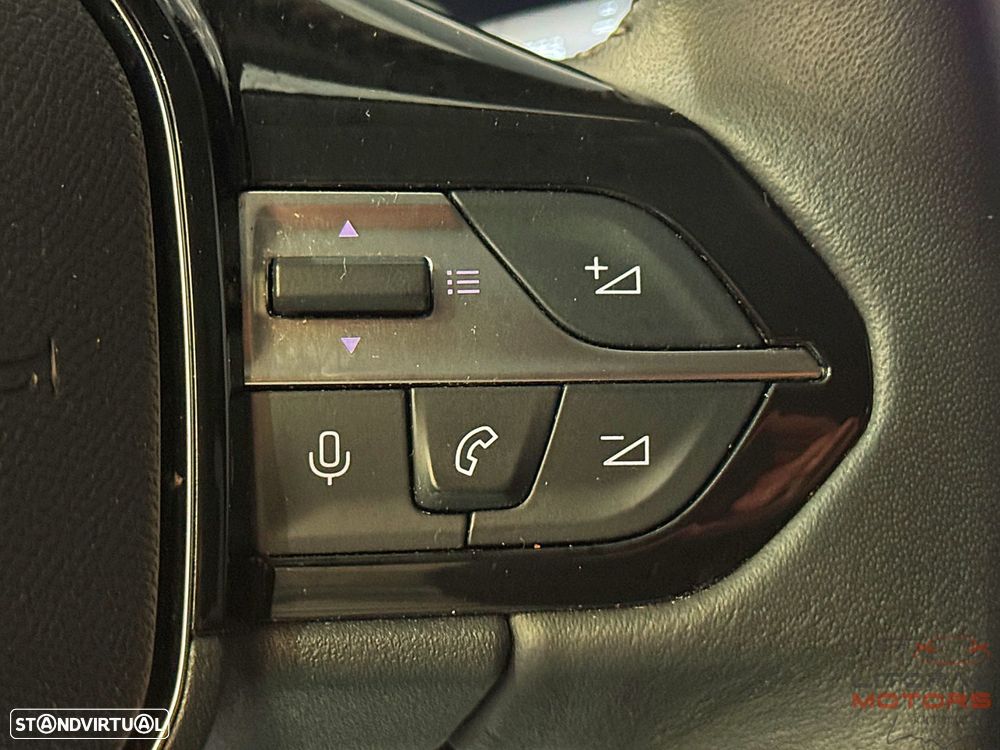 Peugeot 308 SW 1.2 PureTech Allure Pack EAT8 - 25