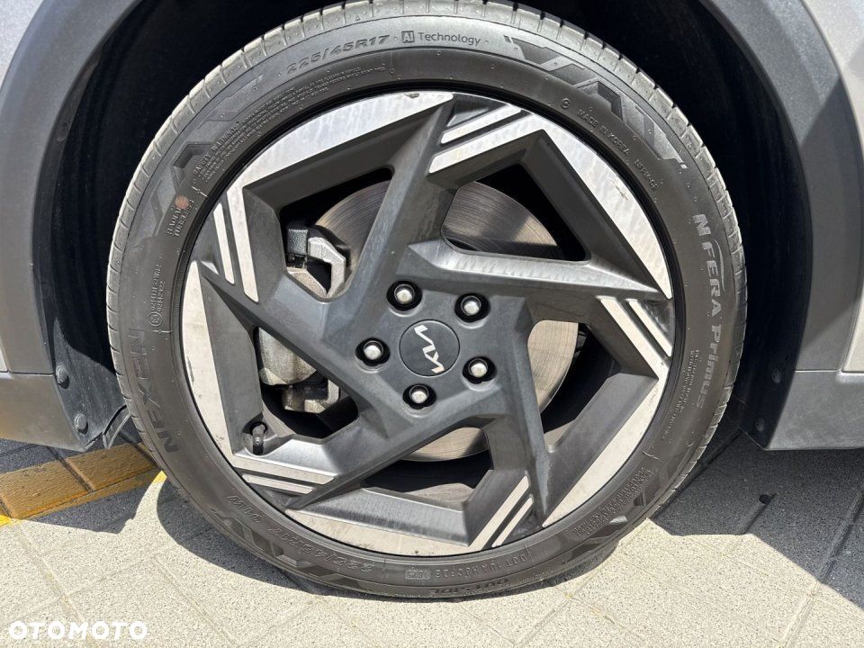 Kia K4 - 18