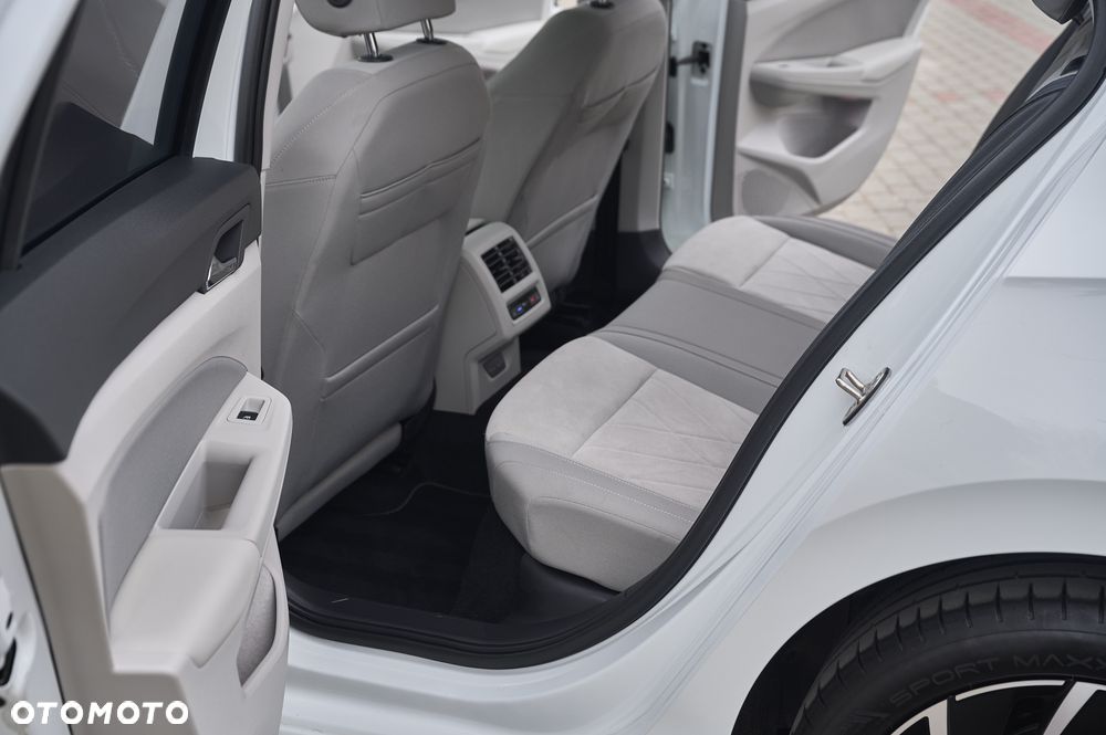 Volkswagen Golf 1.5 TSI BMT Evo Highline DSG - 22