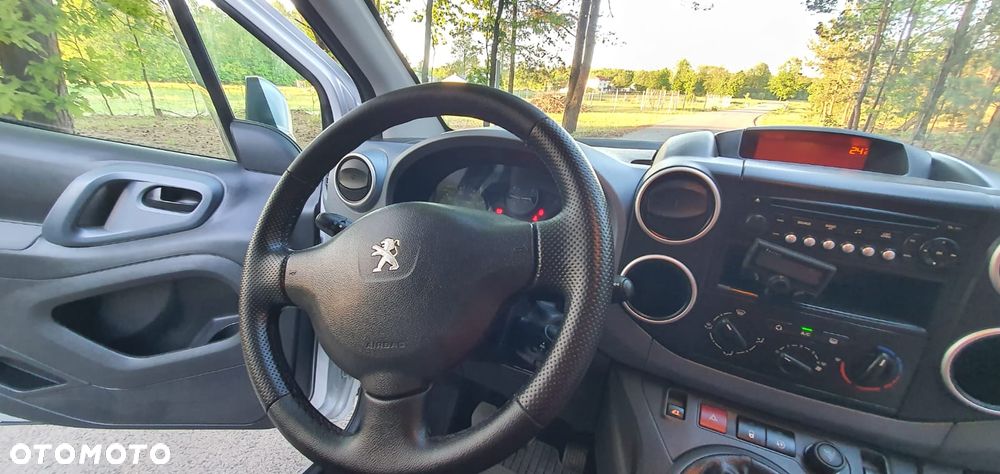 Peugeot Partner 120 VTi Family - 19