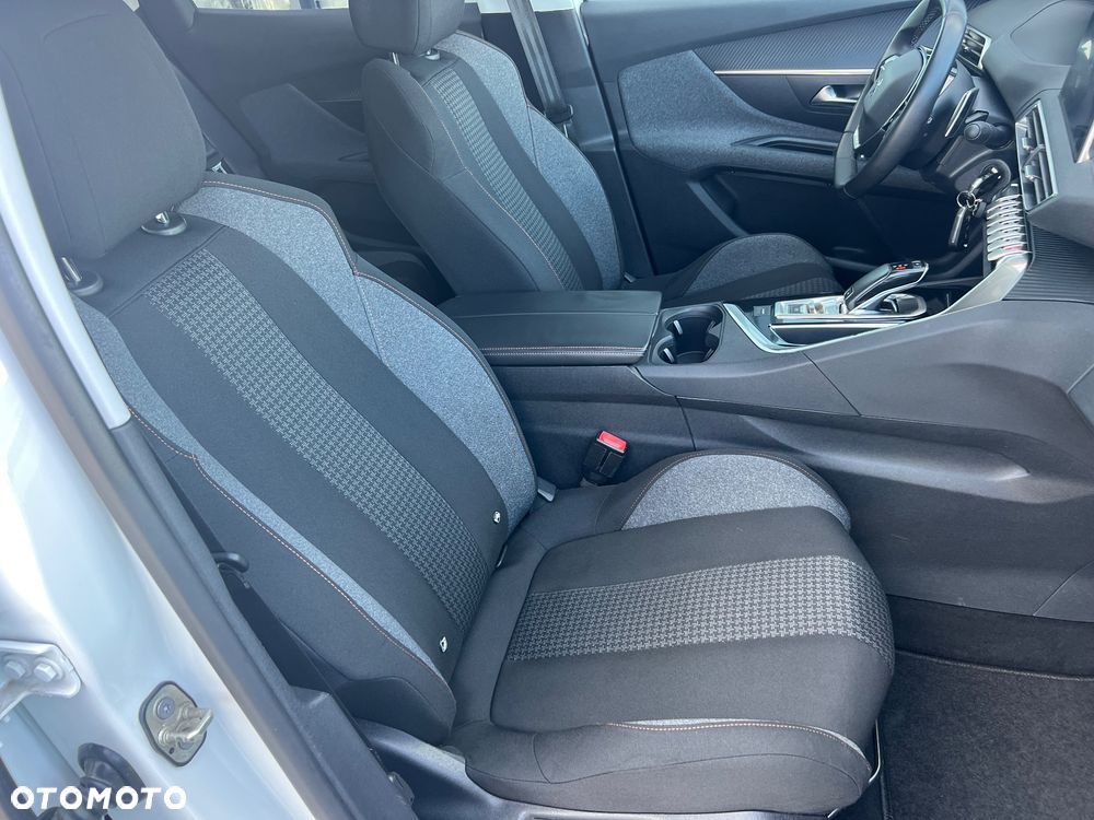 Peugeot 3008 1.6 BlueHDi Allure S&S EAT6 - 13