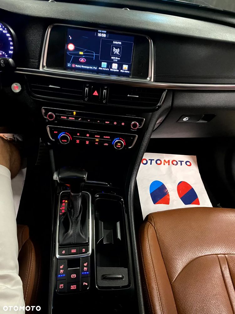 Kia Optima 1.7 CRDI XL DCT - 18