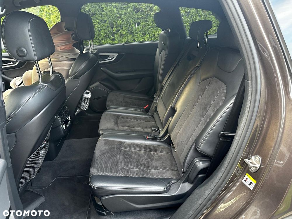 Audi SQ7 4.0 TDI Quattro Tiptr - 12