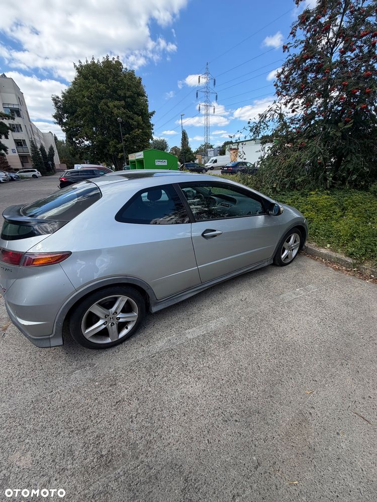 Honda Civic 2.2i-CTDi TypeS - 2