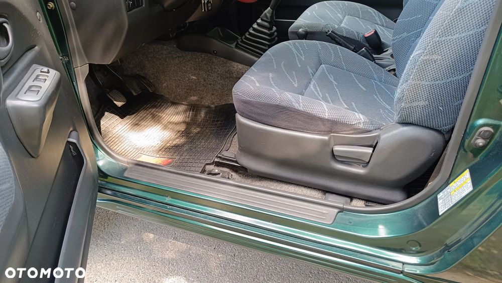 Suzuki Jimny 1.3 JLX - 24