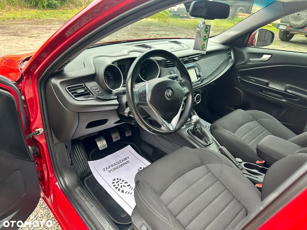 Alfa Romeo Giulietta 1.6 JTDM - 8