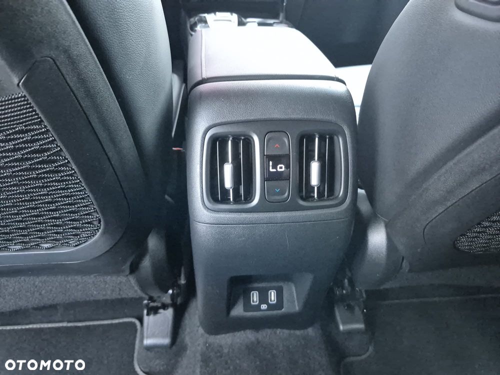 Hyundai Tucson - 28