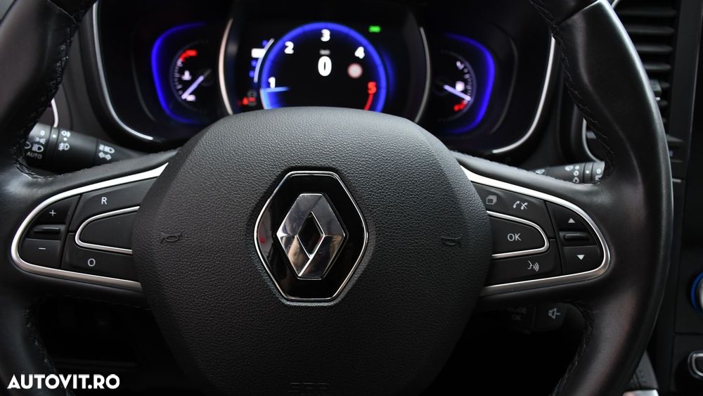 Renault Koleos ENERGY dCi 175 X-tronic 4WD INTENS - 23