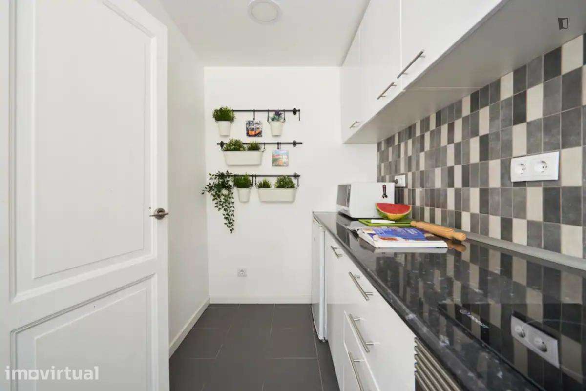 Apartamento com 2 quartos - localizado em Penha Lisbon - Grande imagem: 3/25
