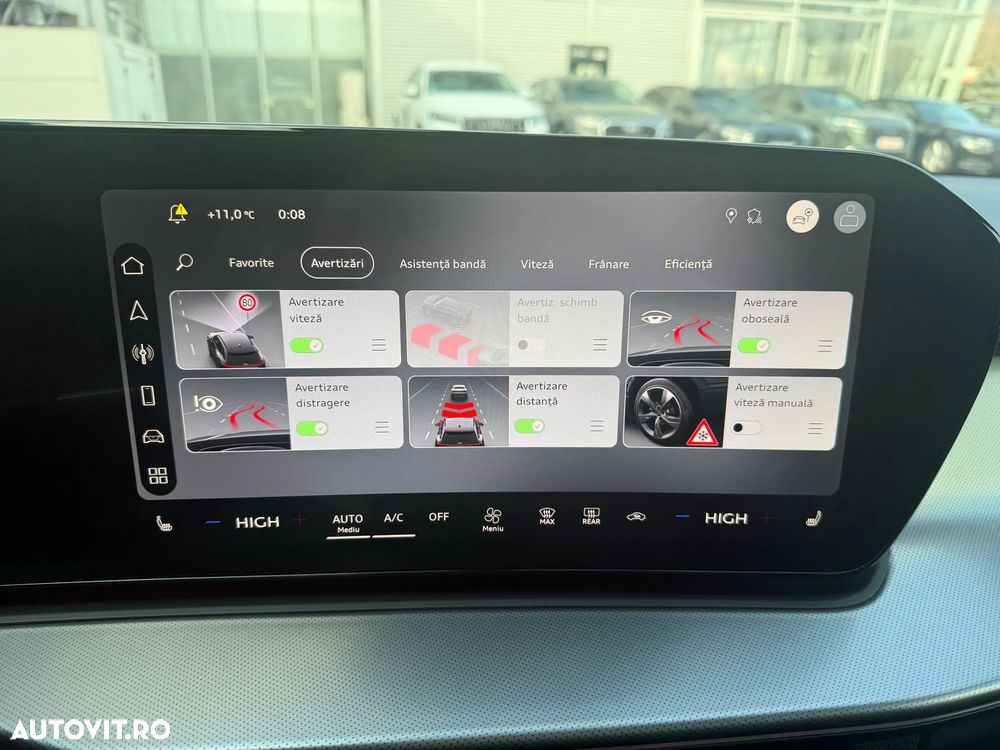 Audi Q3 2.0 35 TDI S tronic - 30