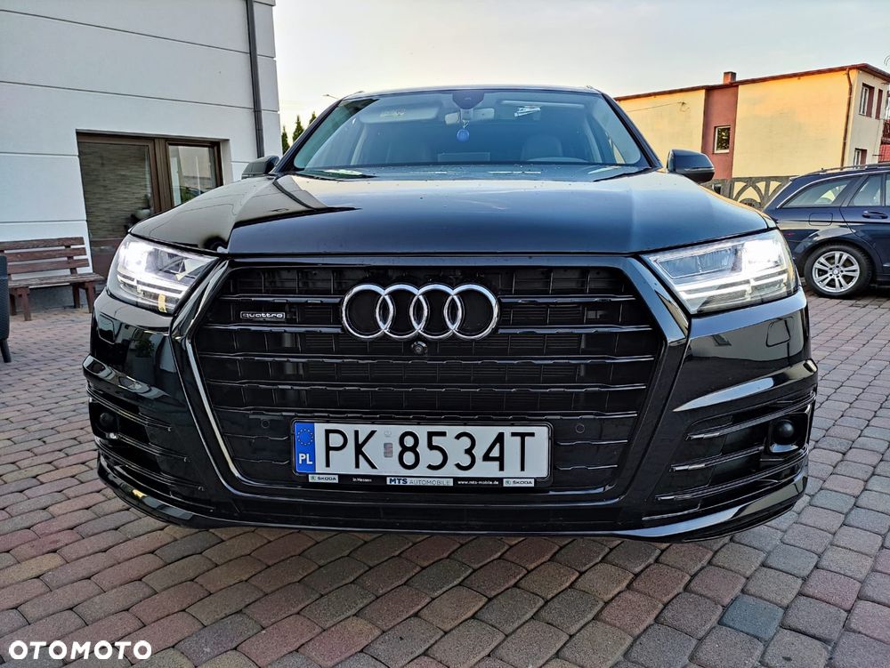Audi Q7 - 6