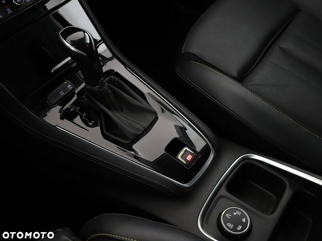 Opel Grandland X 1.2 T GPF Ultimate S&S - 31