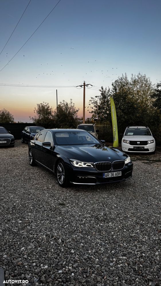 BMW Seria 7 2018 photo 3