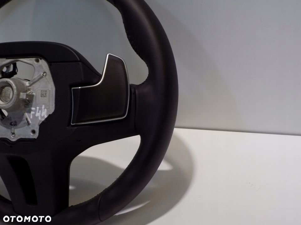 BMW F40 F44 KIEROWNICA SKÓRA ŁOPATKI MULTIF M-PAK - 14