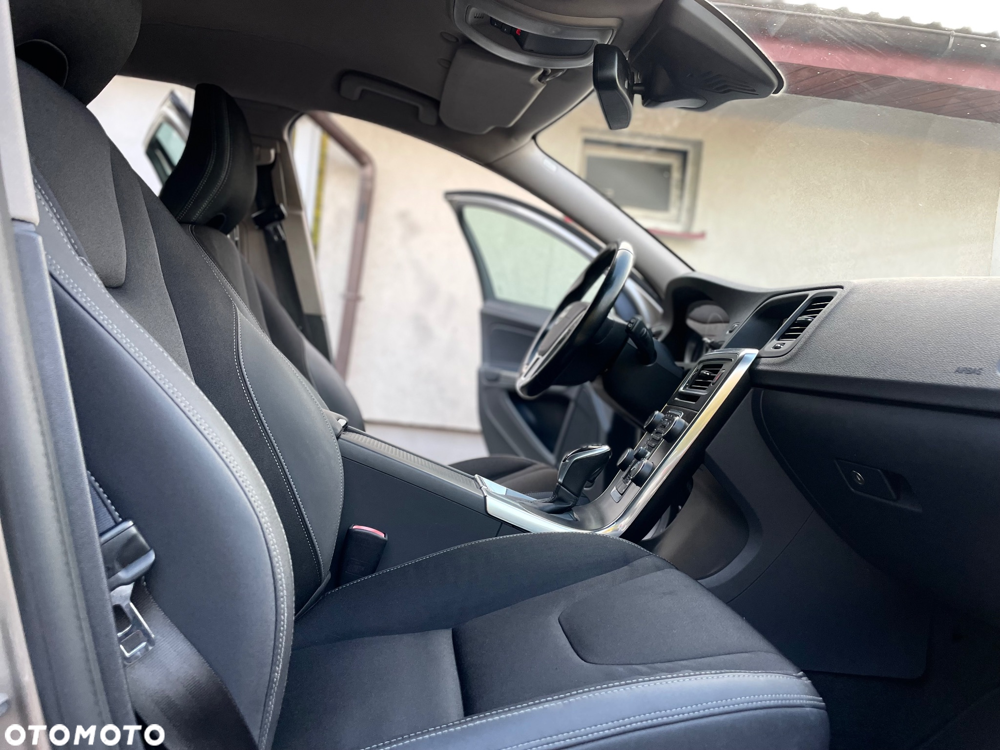 Volvo V60 D3 Geartronic Momentum - 15