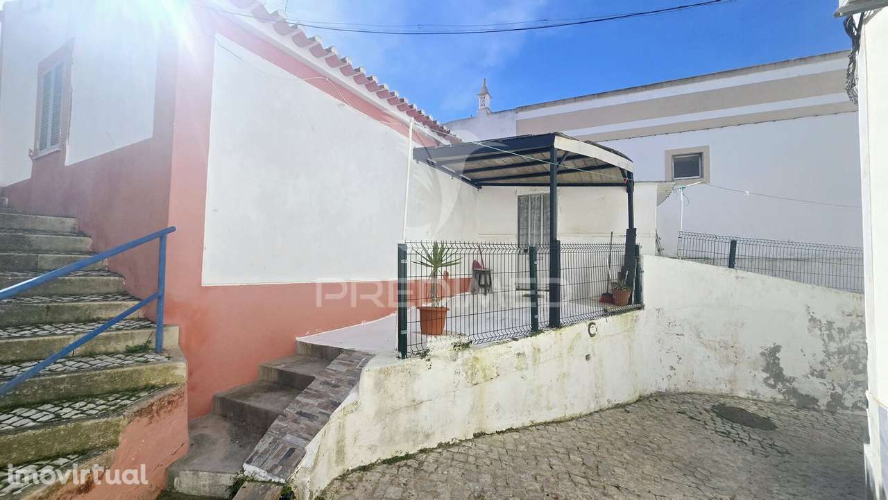 Moradia Tradicional T2 no Coração de Ferragudo - Grande imagem: 3/35