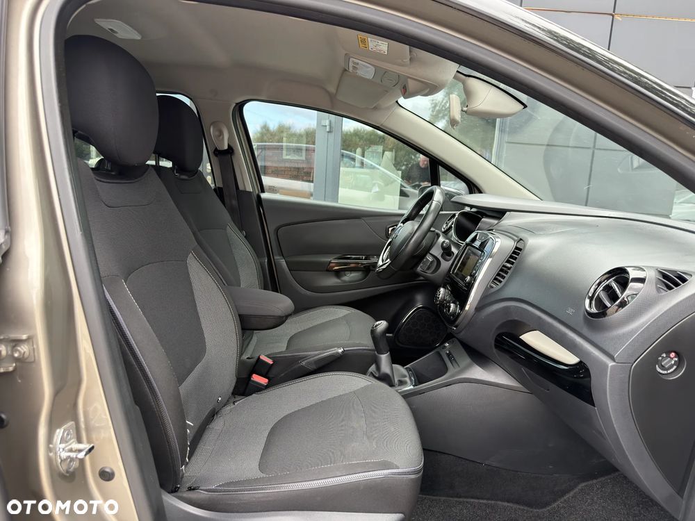 Renault Captur 0.9 Energy TCe Limited - 30