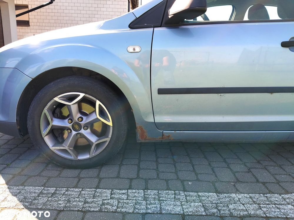 Ford Focus 1.8 TDCi Ambiente - 6