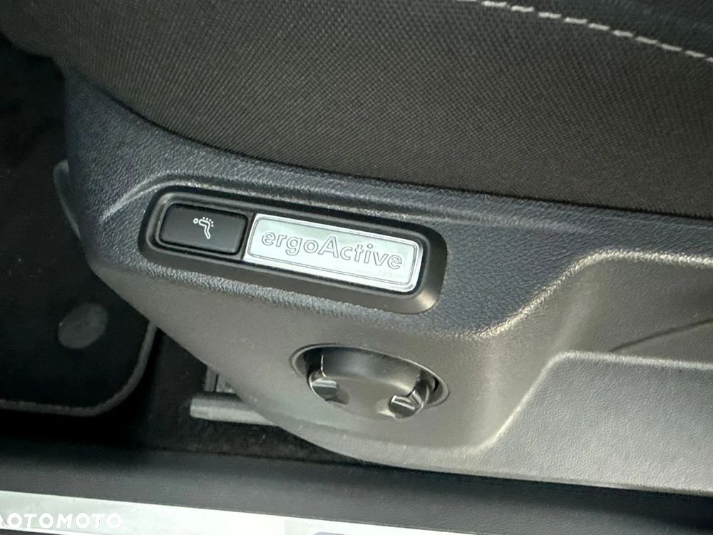 Volkswagen Tiguan 2.0 TDI SCR Life DSG - 9